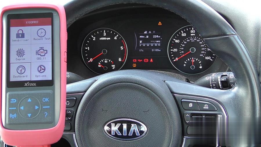 Xtool X100 Pro2 Hyundai Kia Mileage Correction Via OBD2 in 3 Minutes ...