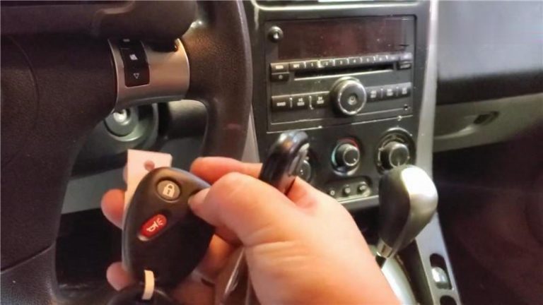 Program 2006 GM Saturn Vue SUV key with Autel MaxiSys Elite – OBDII