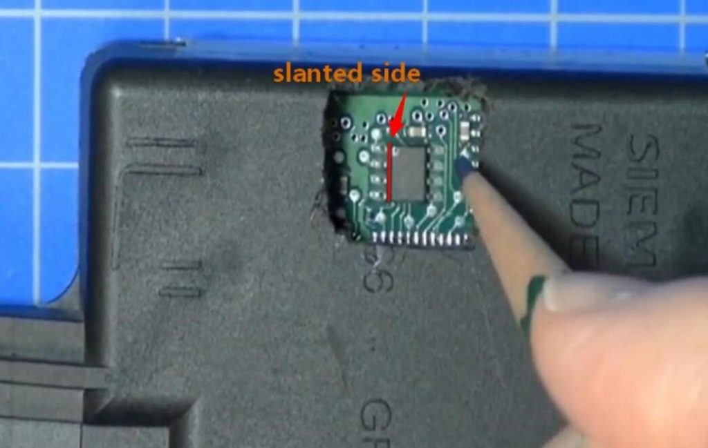 How to Read Chrysler Town & Country 2004-2007 Pin Code by Autel IM608 ...
